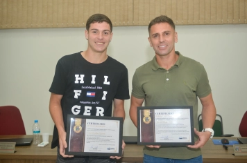 Foto - HOMENAGEM À DESPORTISTAS