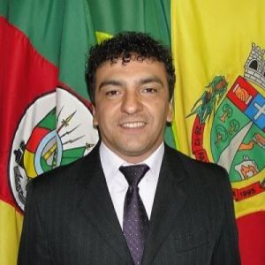 Léo Mota 